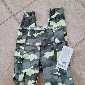 Lululemon Fast and Free HR tight 25"